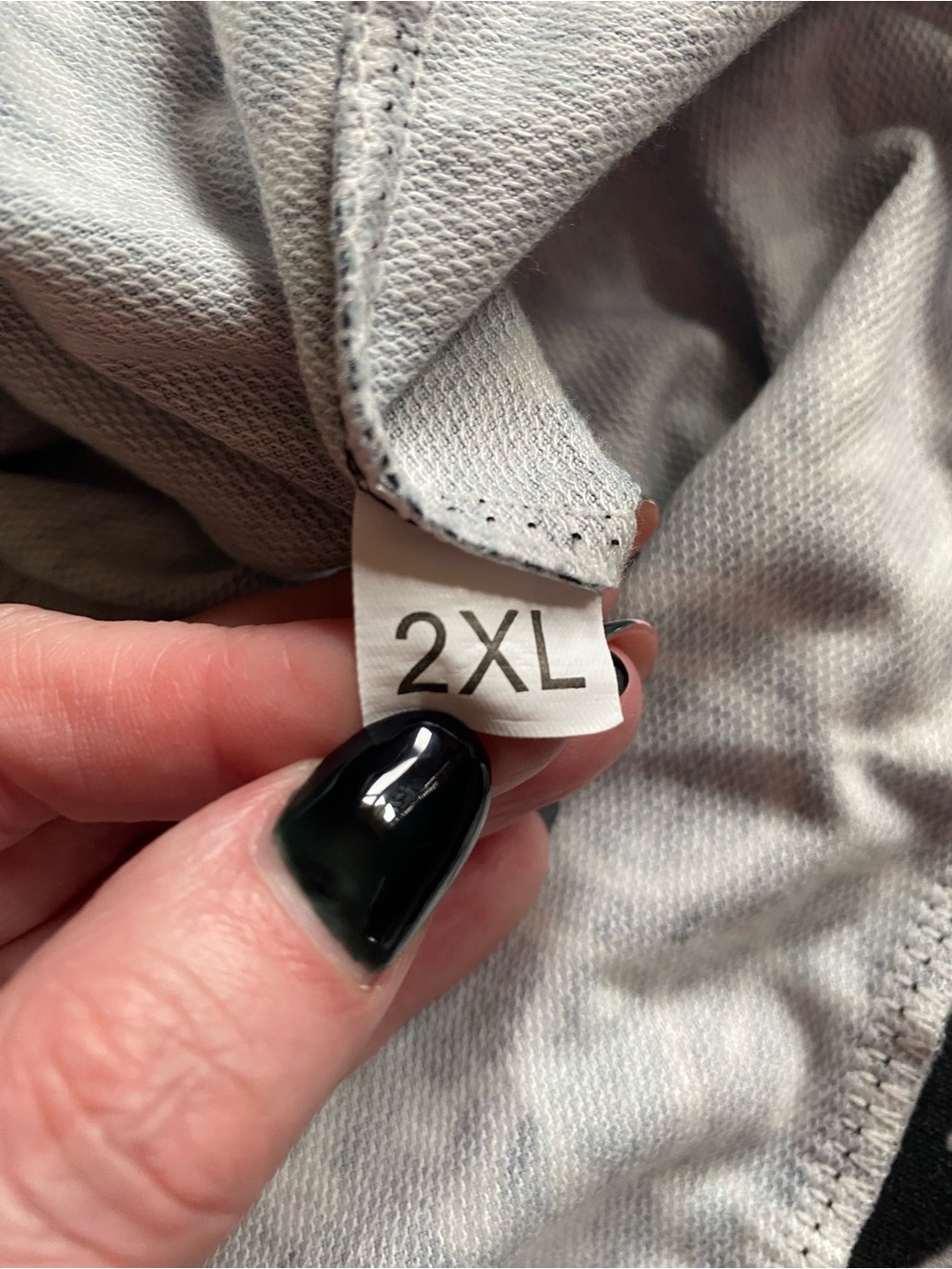 Unbranded Women’s Holiday Top - Picture 2 of 5